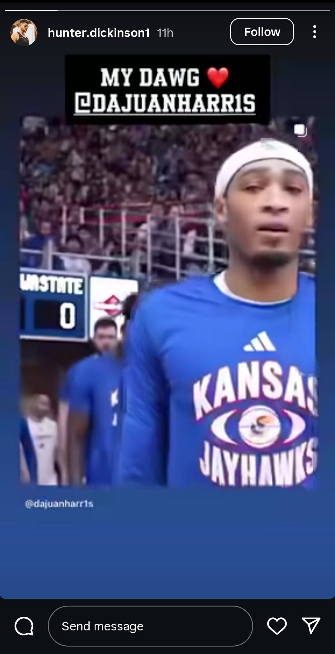 Hunter Dickinson's reaction to Dajuan Harris' farewell message